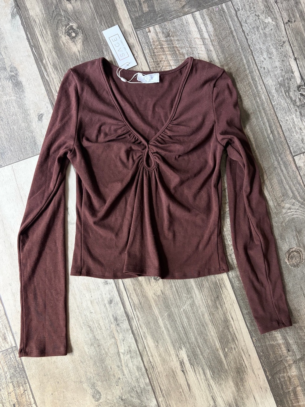 Sage the Label Pucker Up Knit Keyhole Ruched Top in Oak Size Small NWT